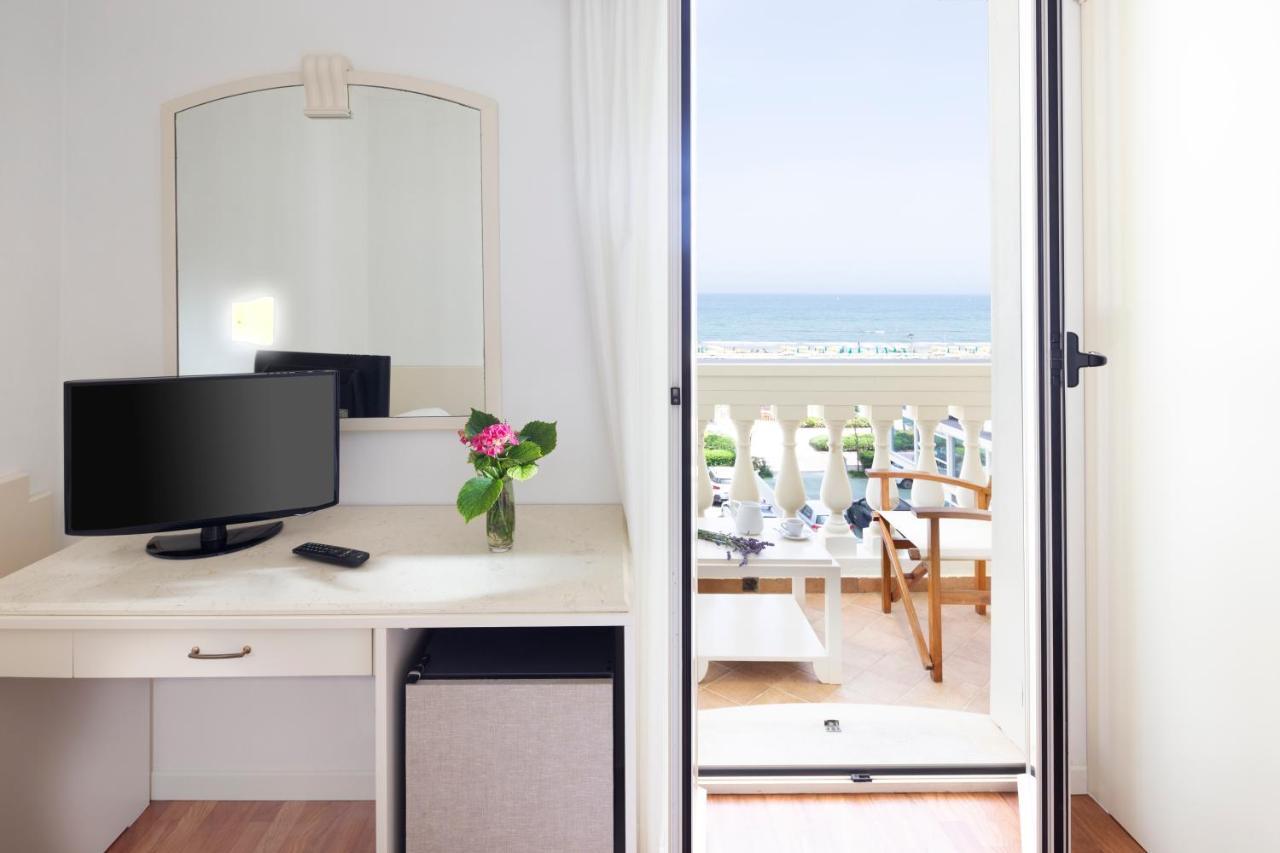 Novecento Suite Hotel 리치오네 외부 사진
