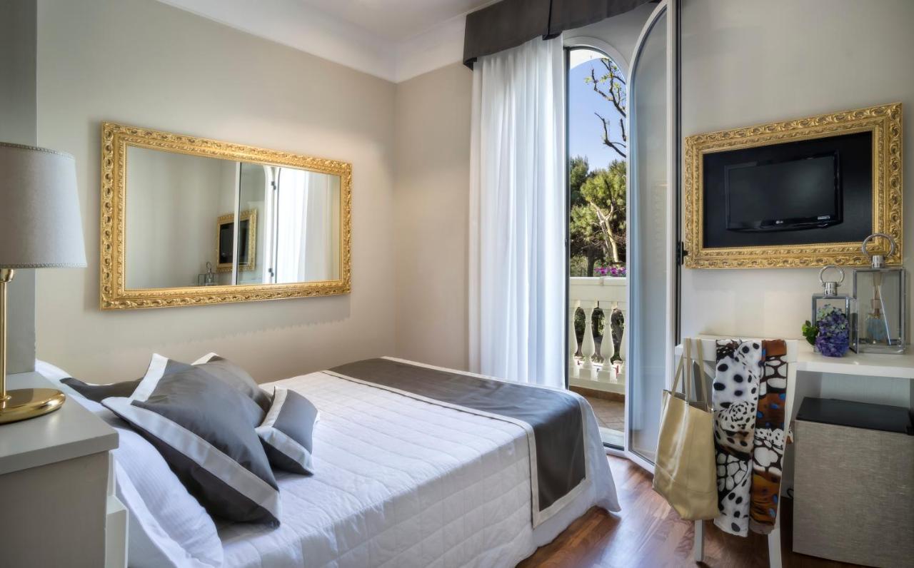 Novecento Suite Hotel 리치오네 외부 사진